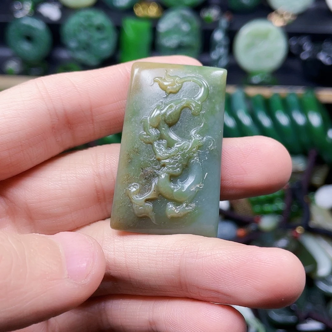 和田玉未镶嵌珠宝半成品