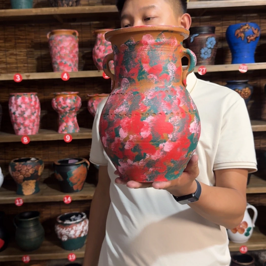 红陶浮雕花盆炸炸炸