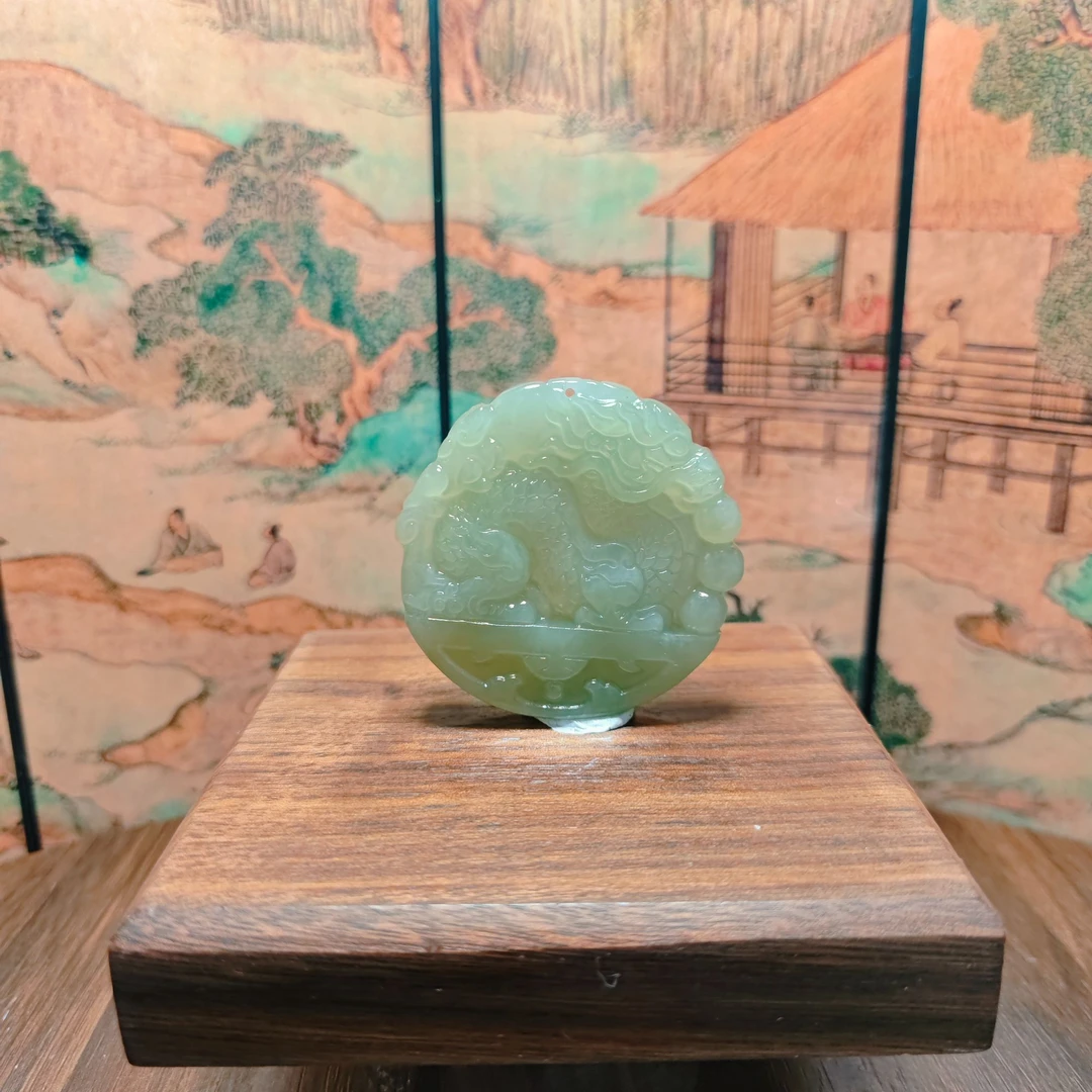 U和田玉龙形吊坠0500