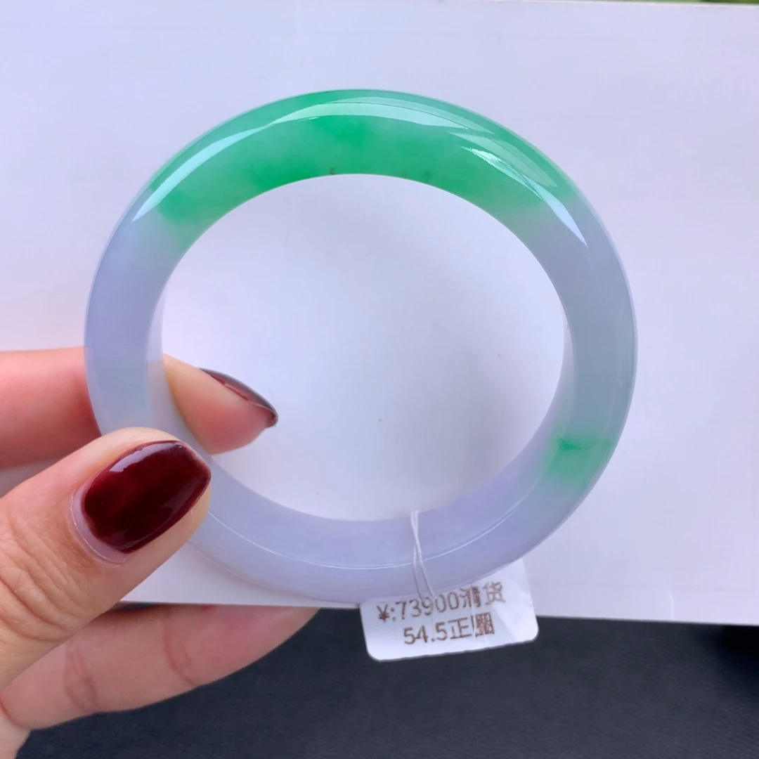 翡翠手镯未镶嵌糯冰春彩手镯（棉线细纹）