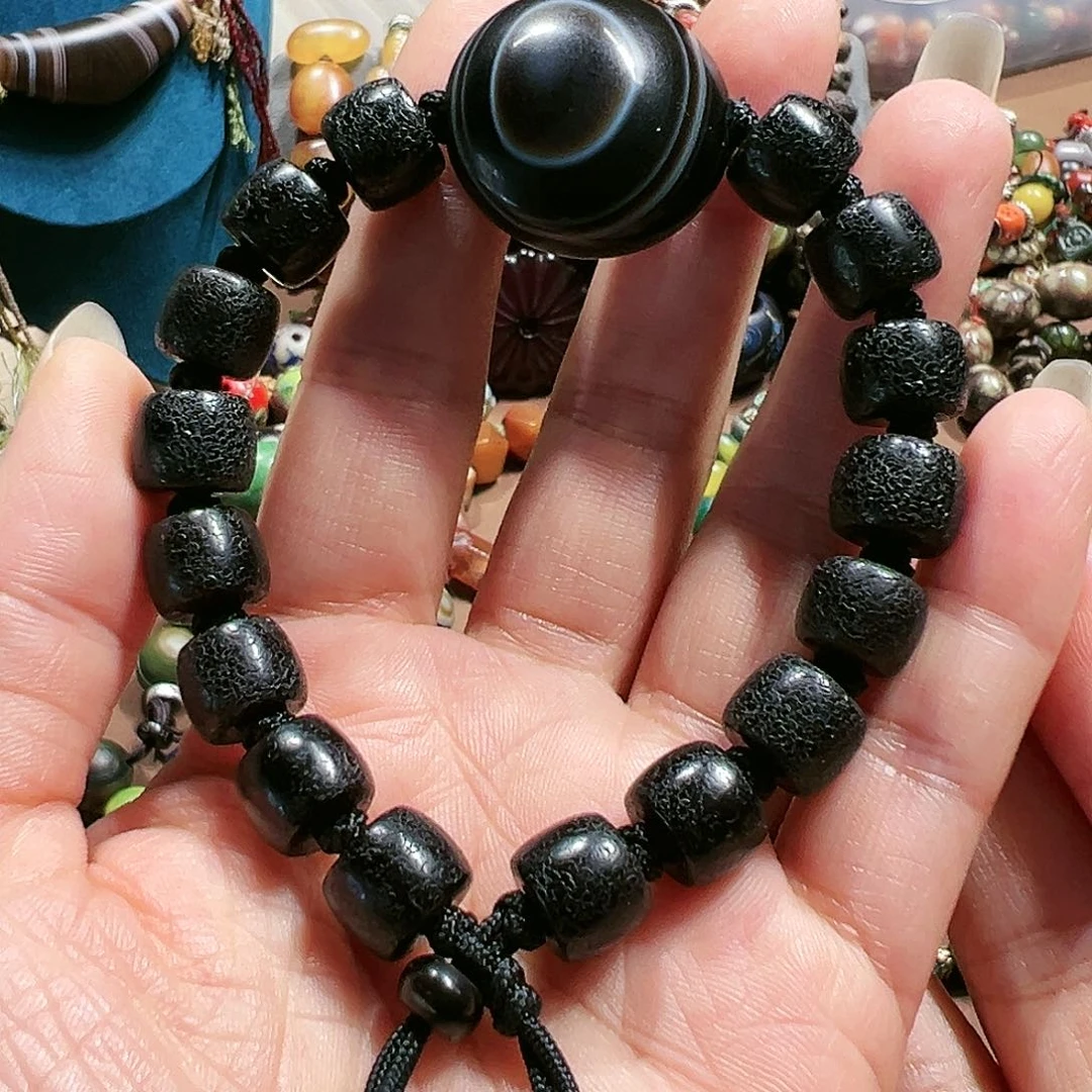 玛瑙/玉髓手串未镶嵌