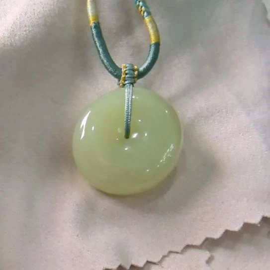 和田玉（黄玉）未镶嵌颈饰