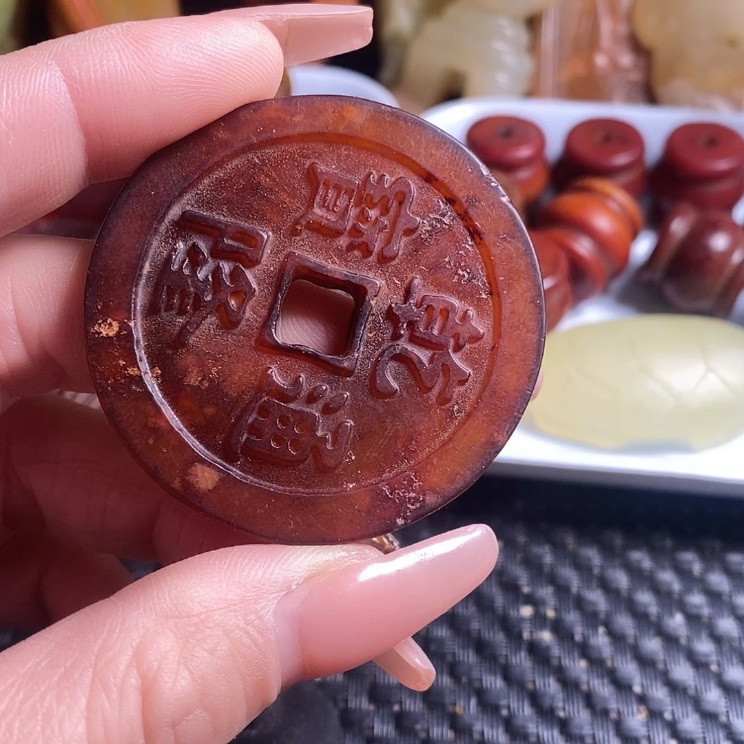 岫玉未镶嵌珠宝奇石