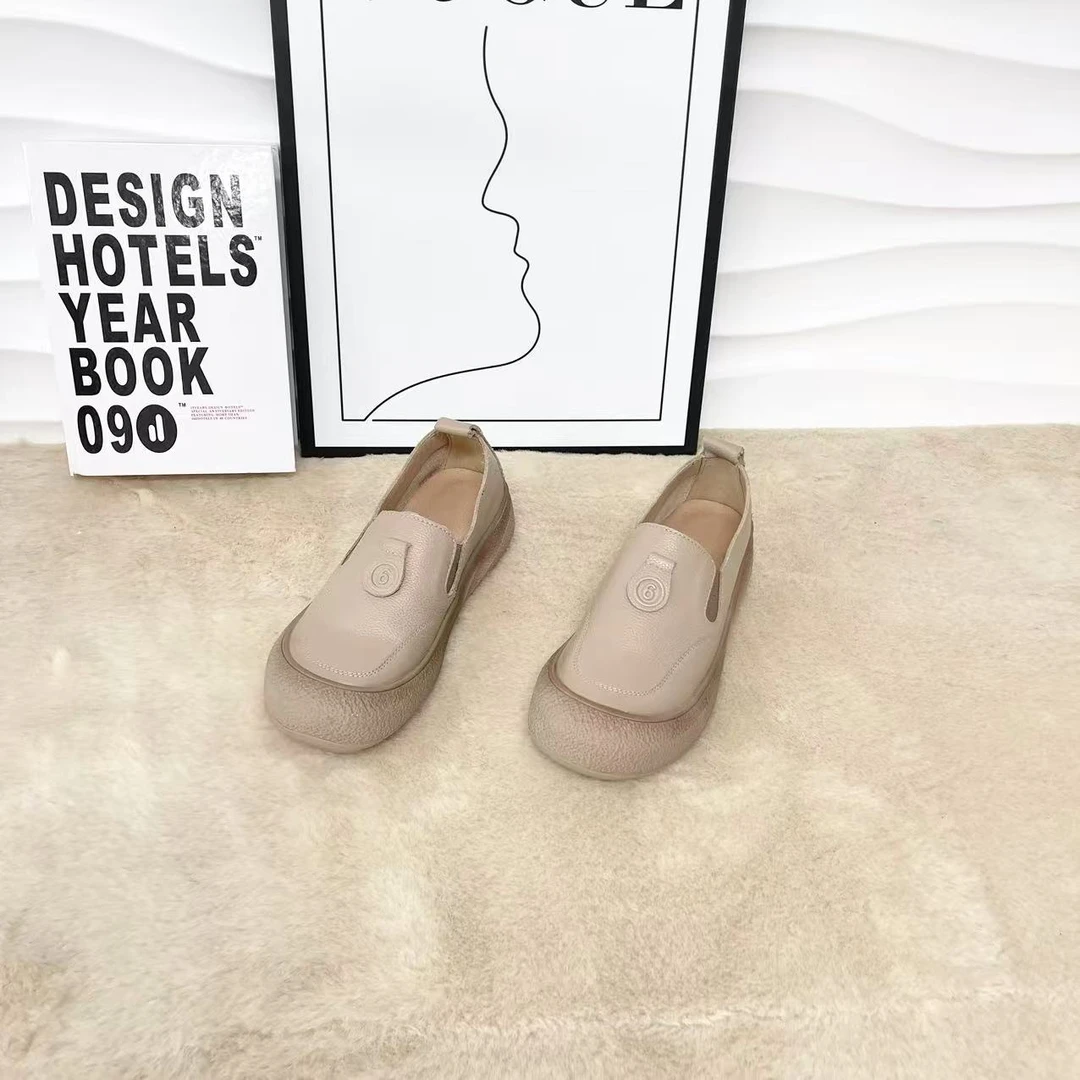 新款气质休闲百搭女士休闲鞋A/DMG/D2527