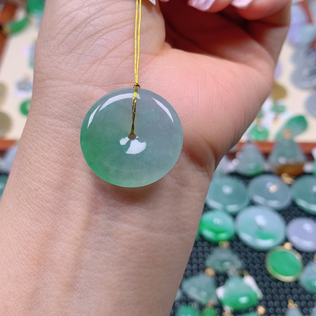 缅甸天然A货翡翠，冰飘绿平安扣 编号529/512尺寸24.3-4.5