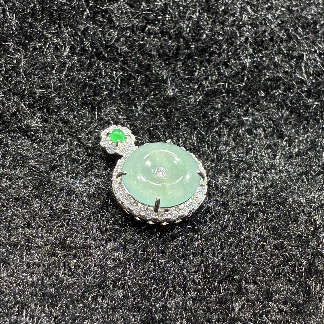 【聚鑫珠宝】天然翡翠A货冰种平安扣吊坠气质女款多样性发货-y172