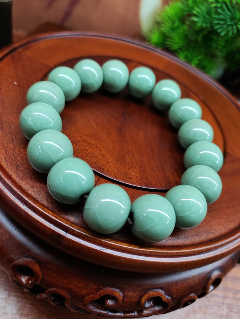 1.4直径高端精品汝瓷手件，正品汝瓷。温润如玉