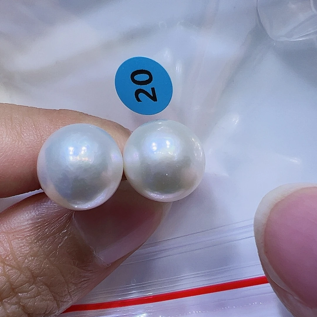 淡水珍珠银S925镶嵌耳饰
