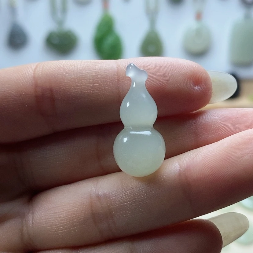 【闪购商品】和田玉未镶嵌颈饰