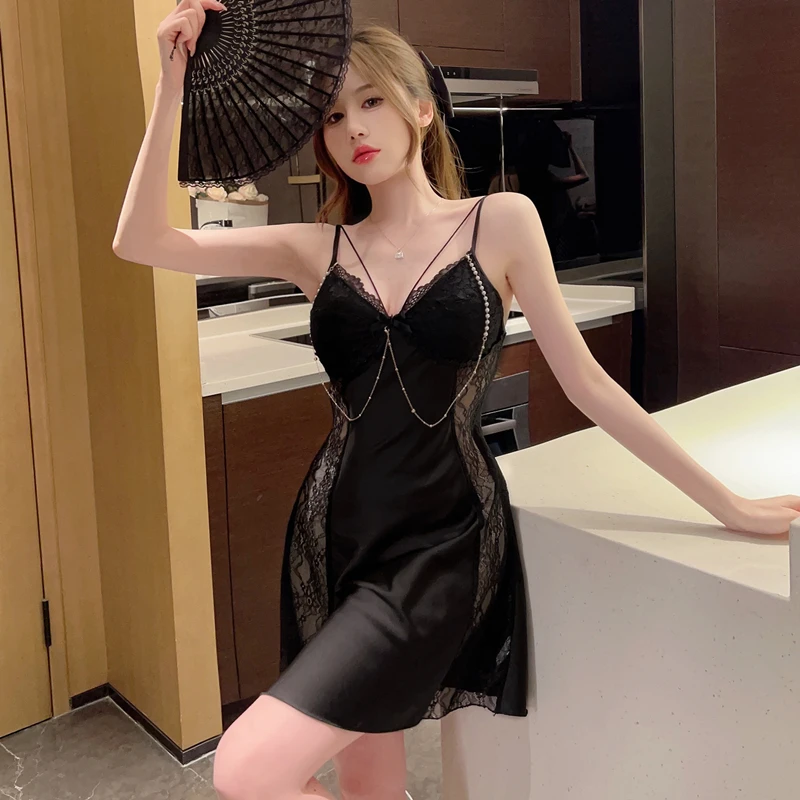 轻奢性感睡衣女春秋款2025新款冰丝高级感带胸垫纯欲法式吊带睡裙