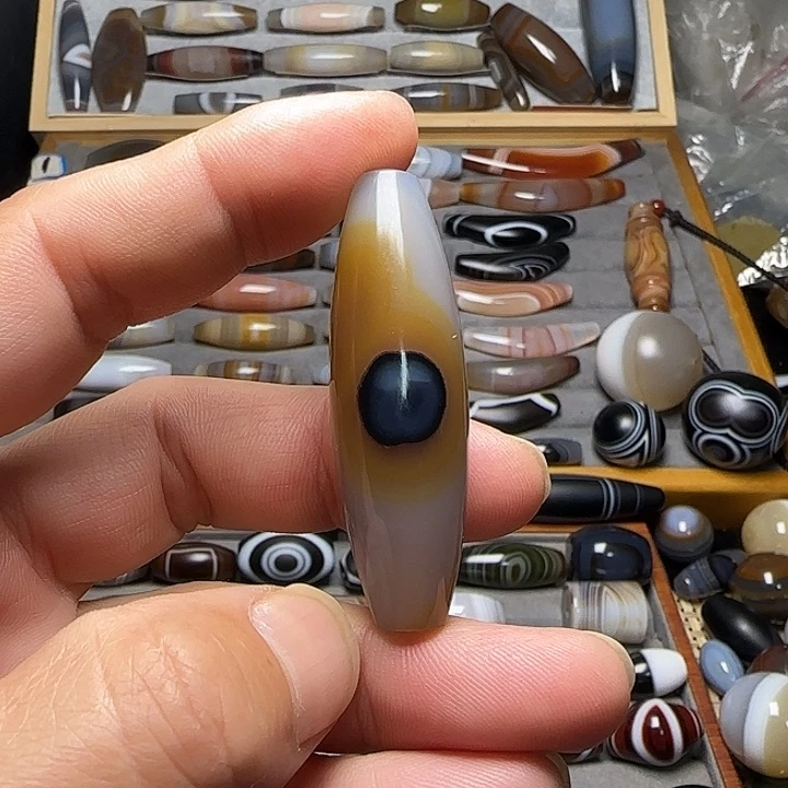 玛瑙/玉髓未镶嵌吊坠(不含链)