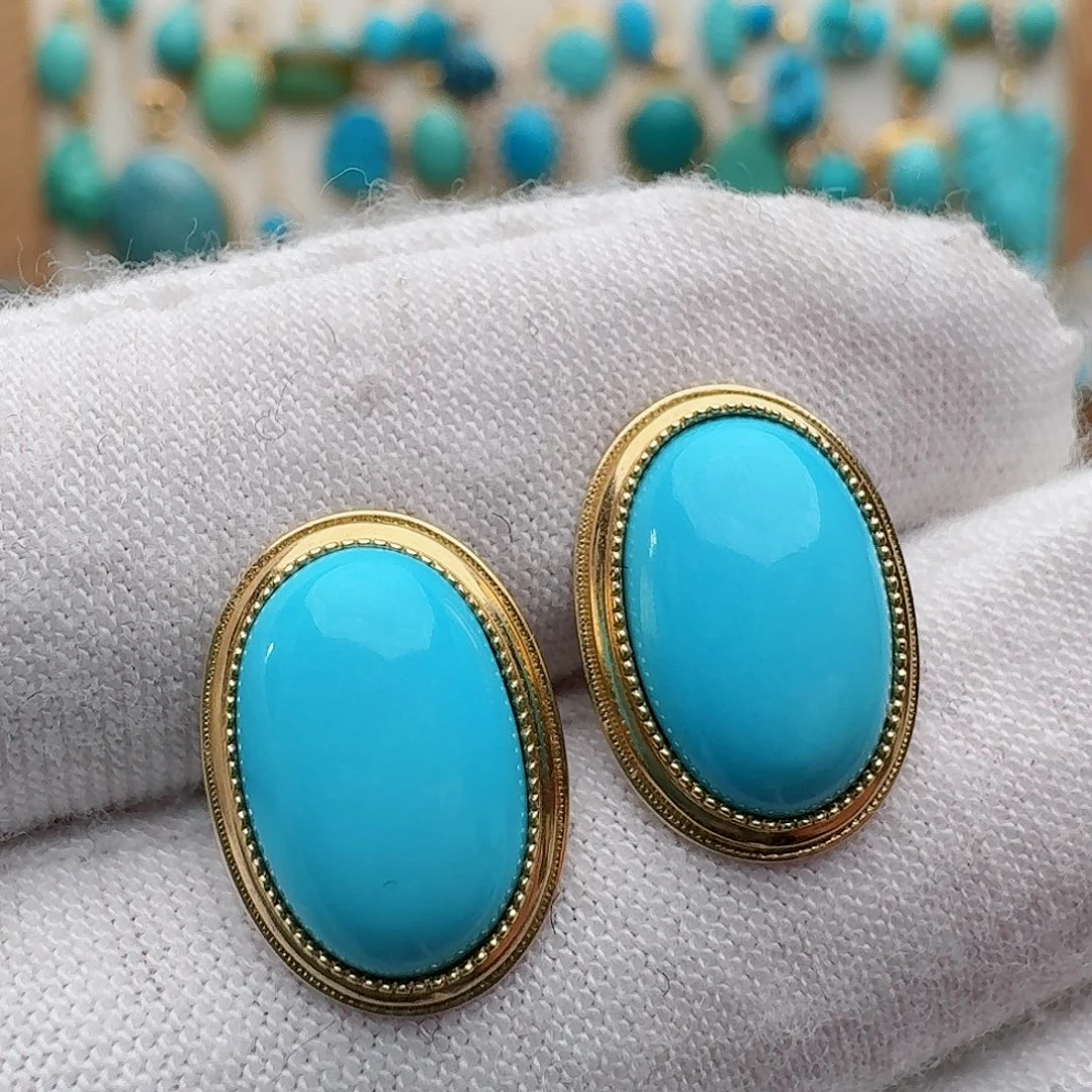 绿松石18K金镶嵌耳饰