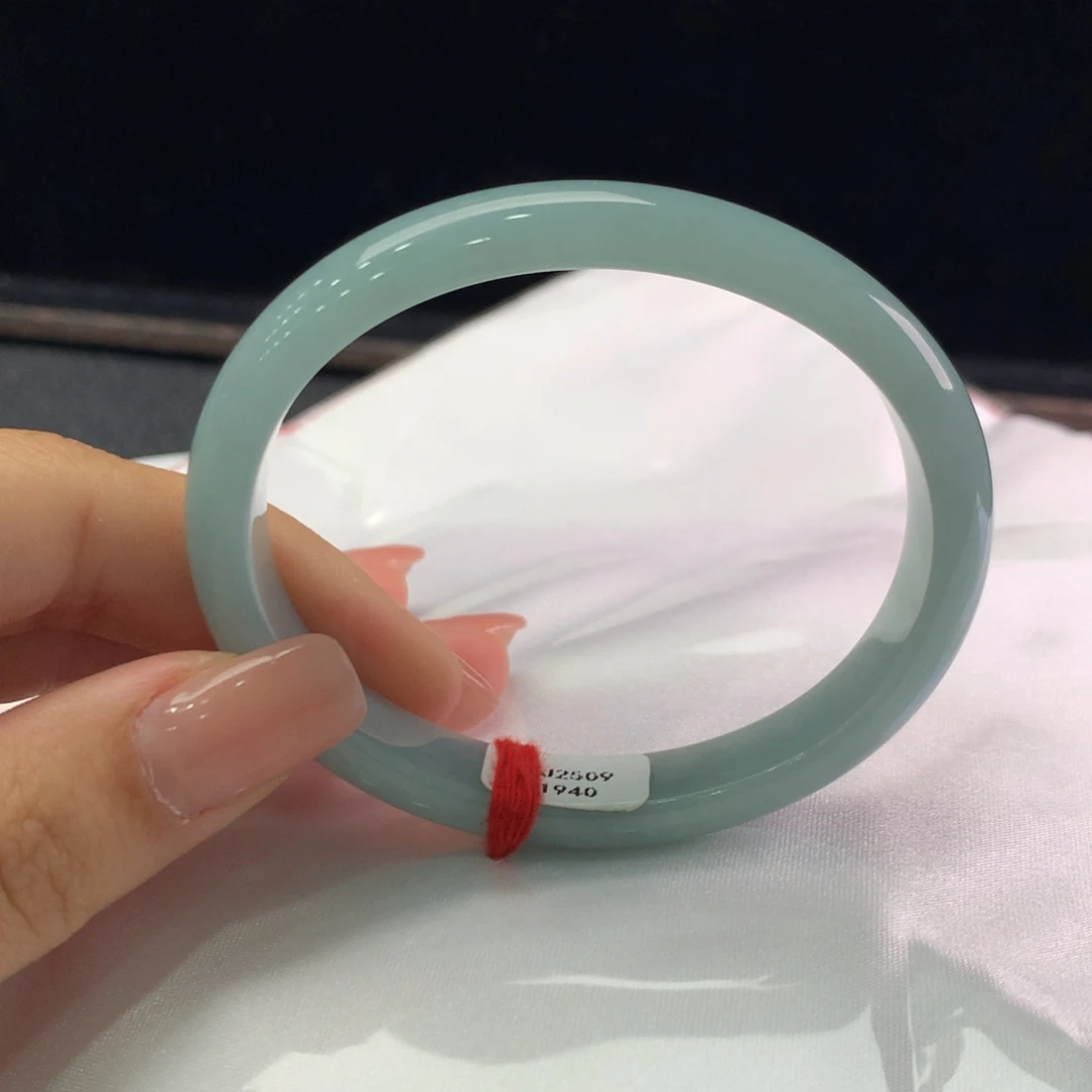 翡翠未镶嵌手镯缅甸A货翡翠 蓝水贵妃55 56