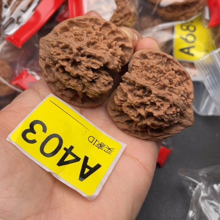 吊坠文玩核桃核桃