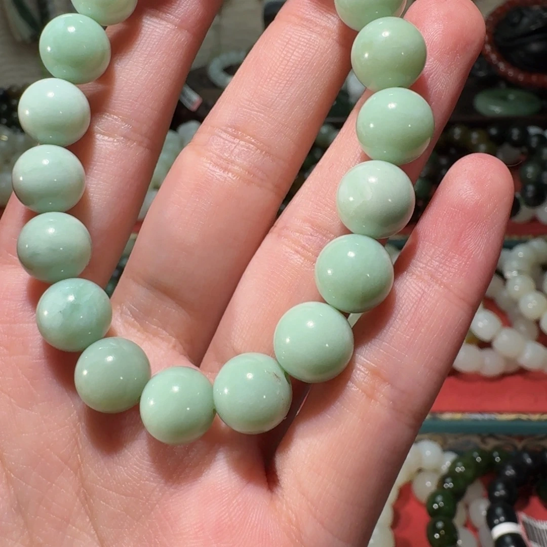 练***半和田玉未镶嵌手链