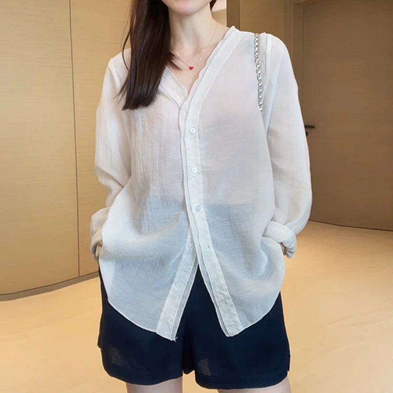 韩系简约花边V领微透衬衫上衣胖mm大码显瘦遮肉减龄洋气夏季新款