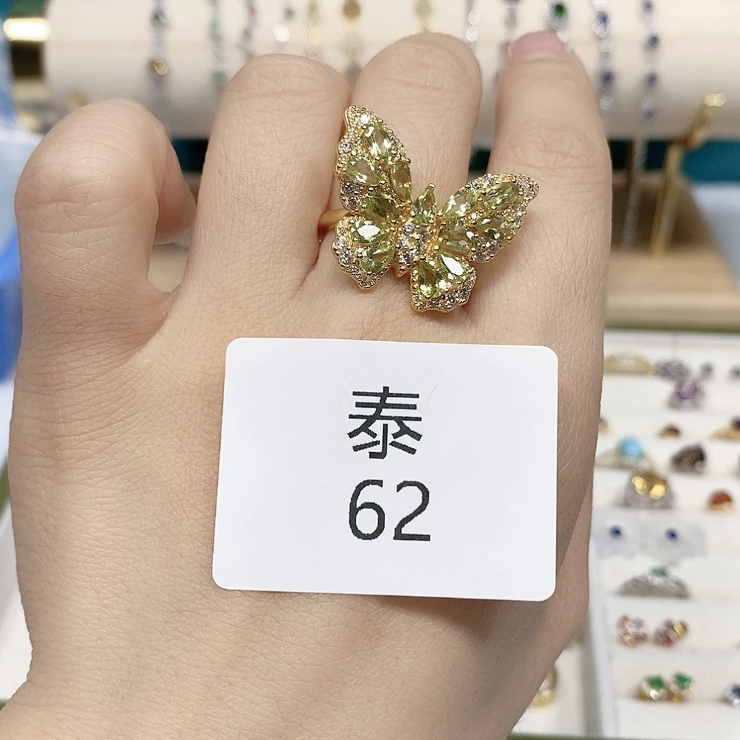 橄榄石戒指银S925镶嵌泰62