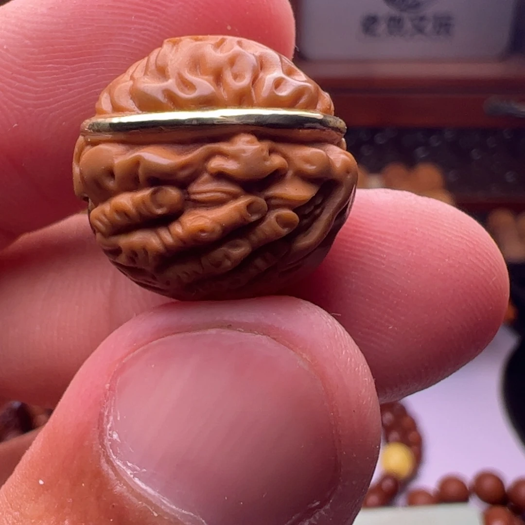 猴头核桃吊坠镶嵌盲僧