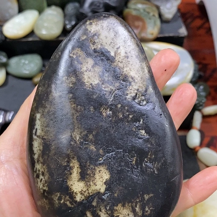 和田玉（糖玉）未镶嵌挂件