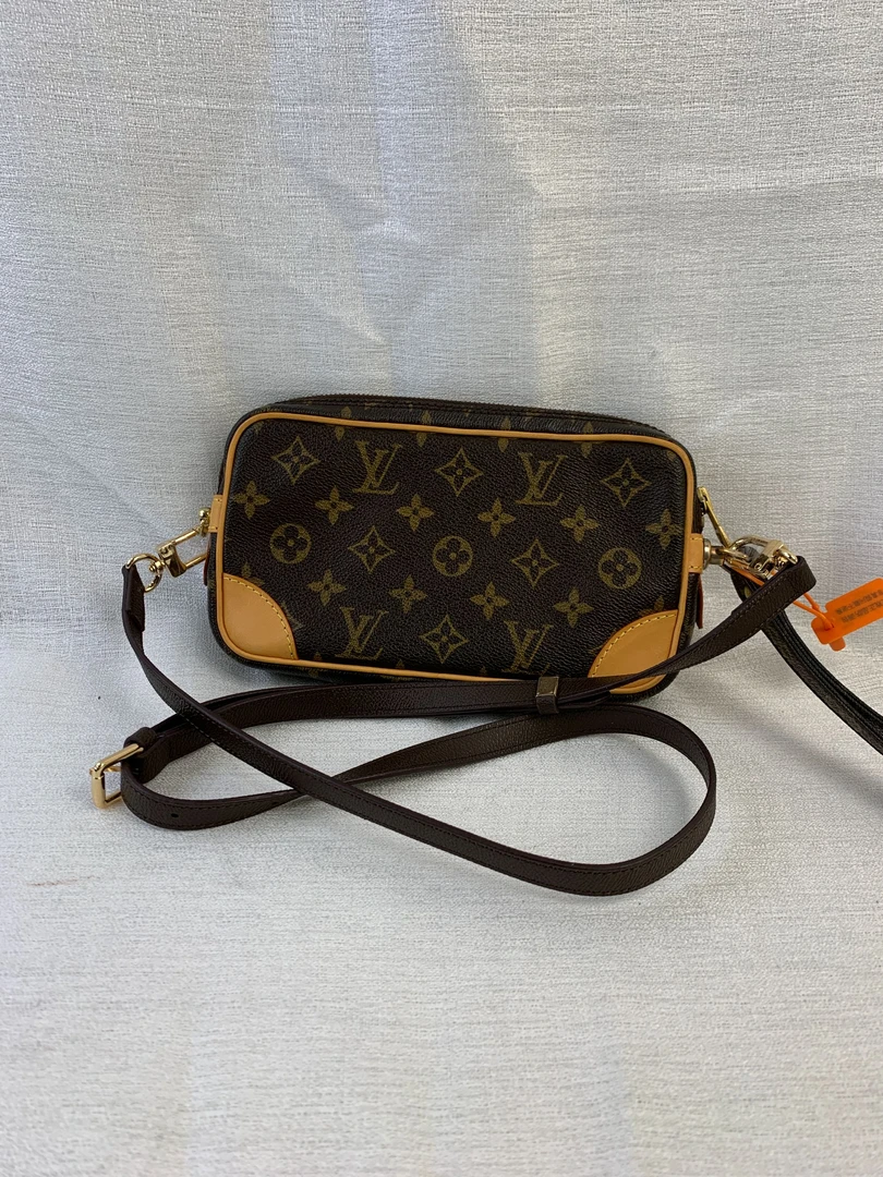 修复品LouisVuitton/路易威登 老花迪士尼相机包/WJ11704053/4053