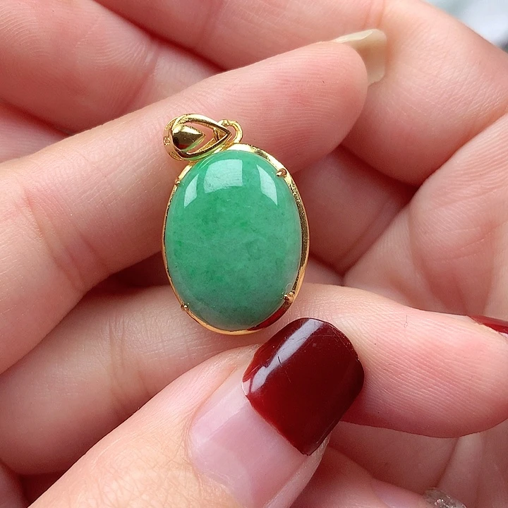 翡翠颈饰银S925镶嵌翡翠