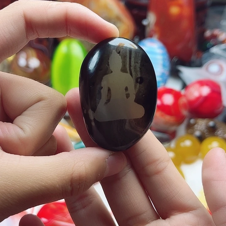 玛瑙/玉髓未镶嵌珠宝奇石