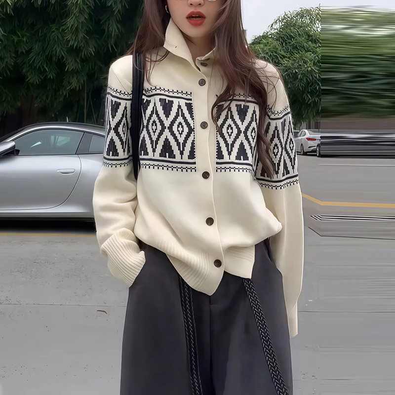 高领秋装长袖时髦针织开衫2025年新款纯色百搭女装休闲风慵懒上衣