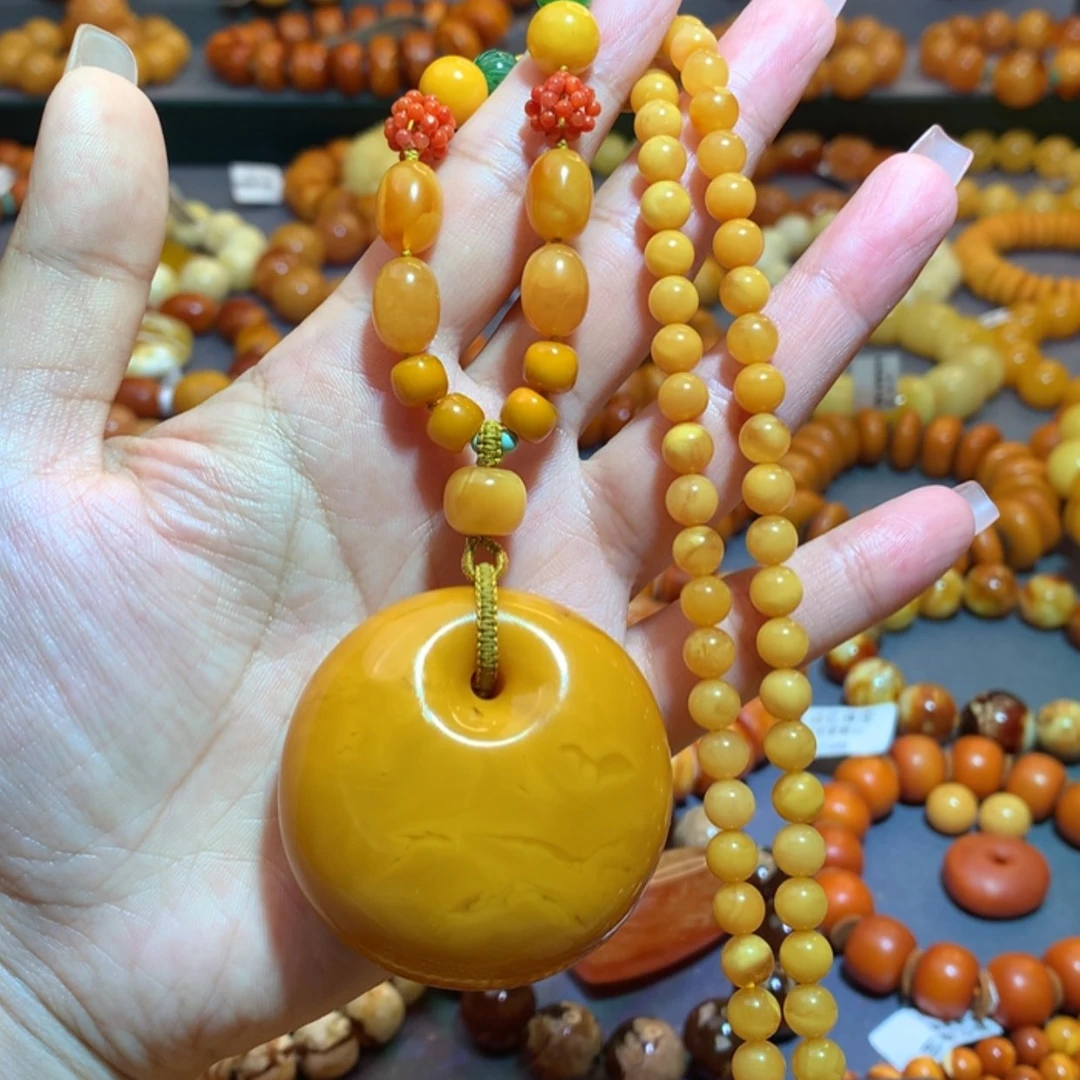 【闪购商品】未镶嵌吊坠(赠链)蜜蜡蜜蜡吊坠
