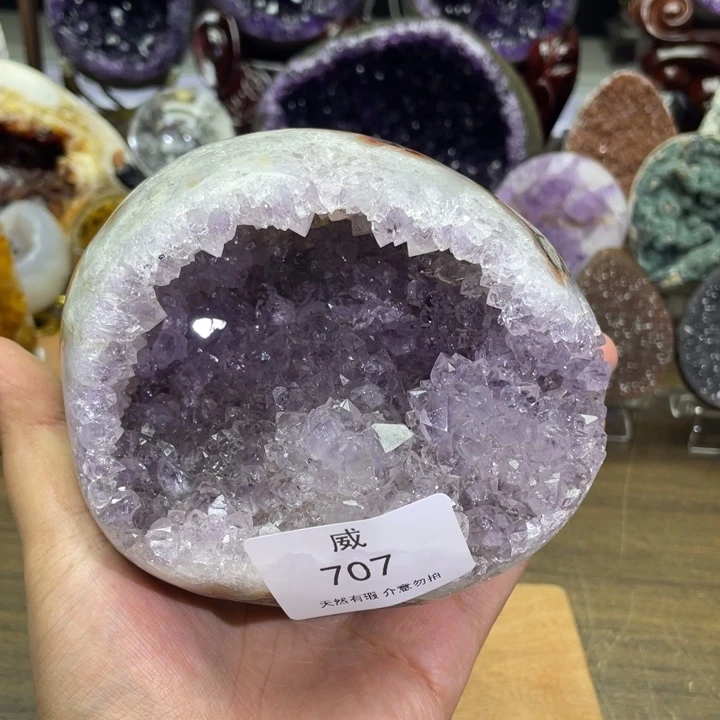 未镶嵌水晶珠宝半成品