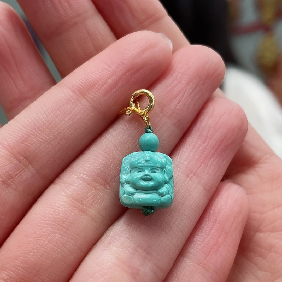 绿松石颈饰未镶嵌