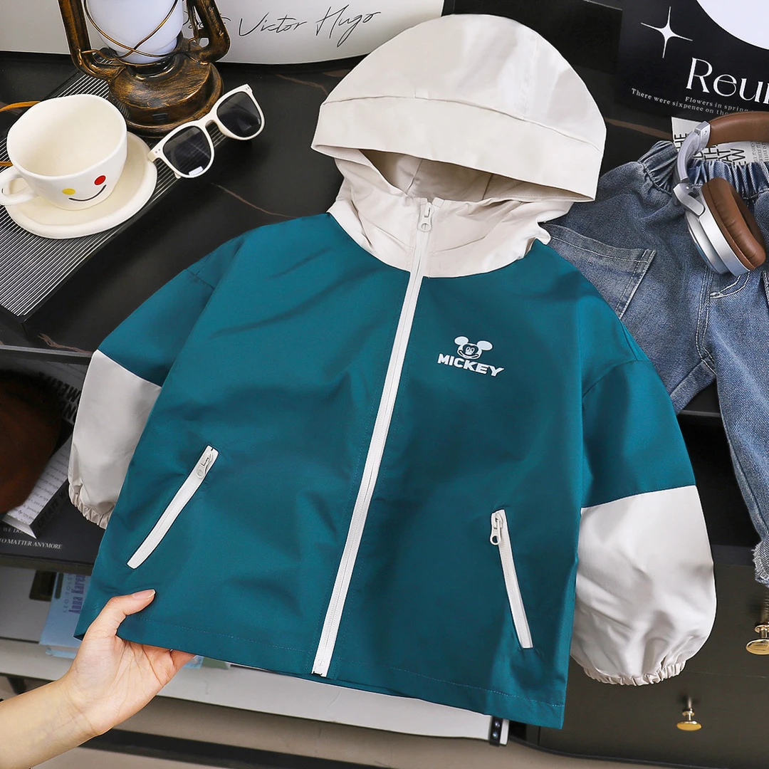 韩版新款防水防风冲锋衣染色印花连帽厚薄款超轻弹力冬季雅痞潮豆