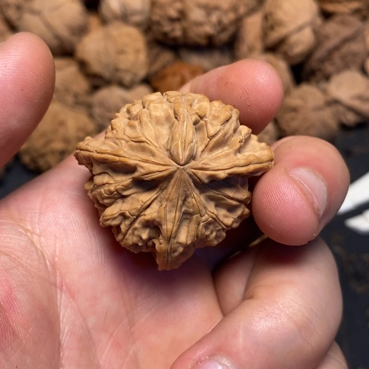 文玩核桃吊坠森***1文玩核桃异形单只