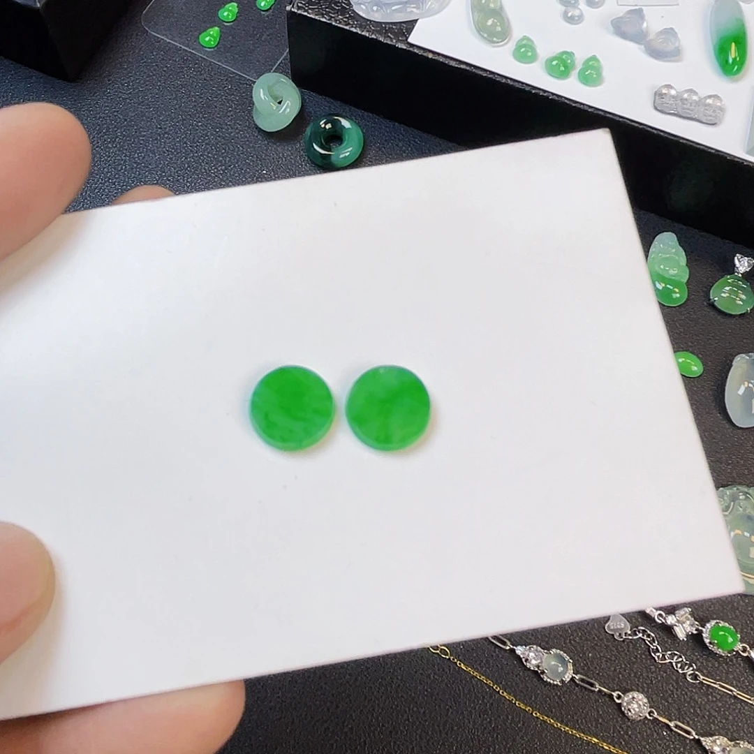 翡翠裸石小*阳FT0005 满色圆无事牌