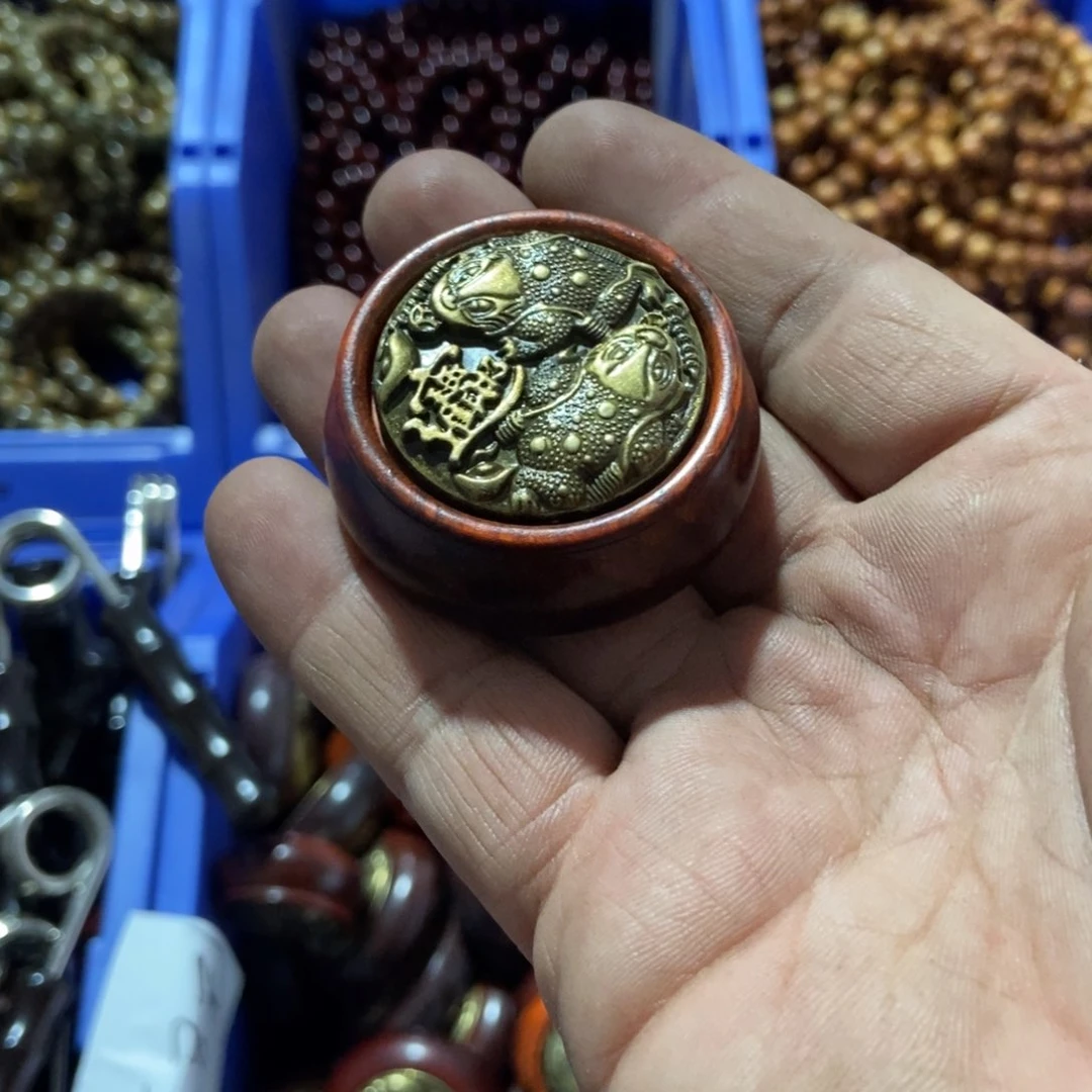 香榧木一个人在一起的时候