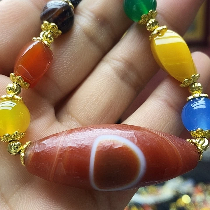玛瑙/玉髓合金颈饰