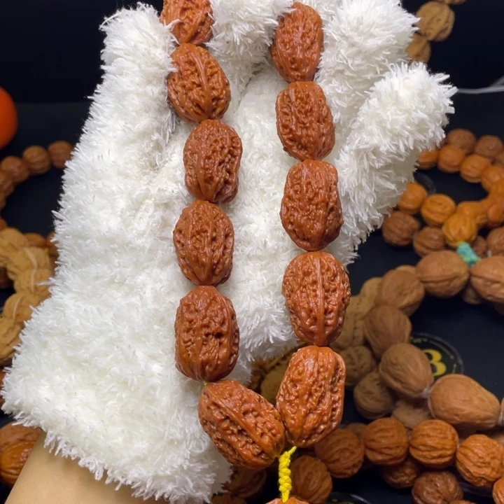 “***”文玩核桃手串蚂蚁塔