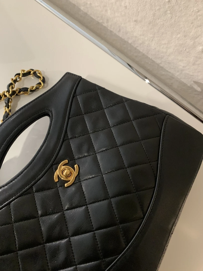 95新 Chanel/香奈儿 黑金中古mini 31bag 1开  18281548 一店