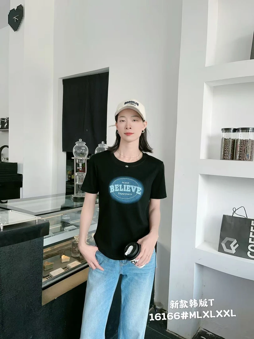 双鱼〔利菲儿〕夏天新款字母短袖上衣16166