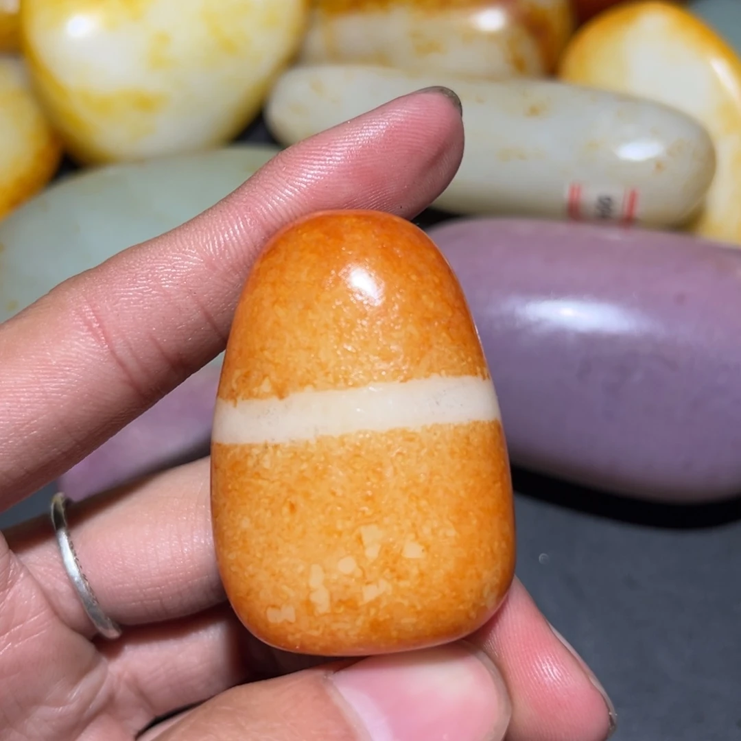 和田玉未镶嵌珠宝奇石