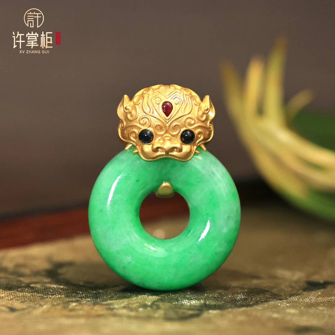 YGY｜18K金翡翠吊坠天然缅甸翡翠A货国潮风兽头平安扣配饰精致