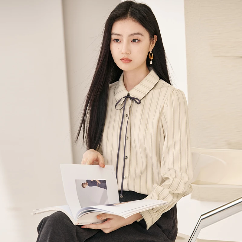 C844130衬衫 香影条纹衬衫女长袖秋冬新款气质翻领系带衬衣