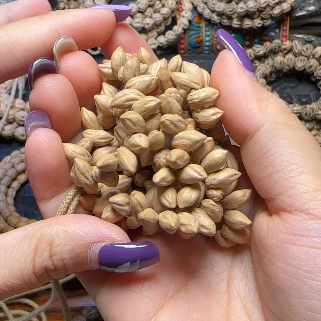 一***、柏香籽/百香籽吊坠