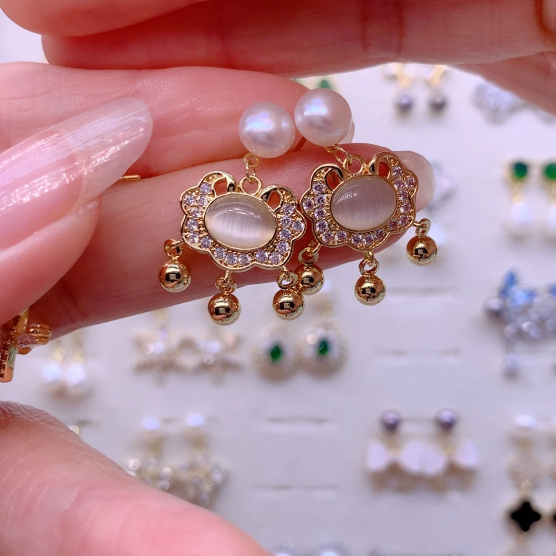 合金淡水珍珠耳饰