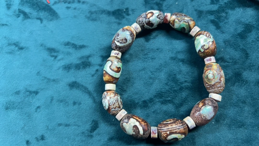 陶瓷挂件春节放漏