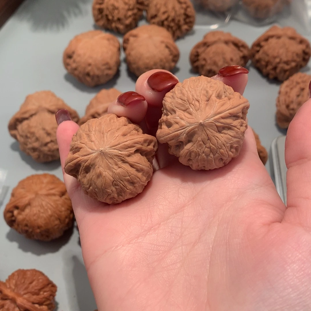 似***识大叶紫檀（黑酸枝木类）铁锤88