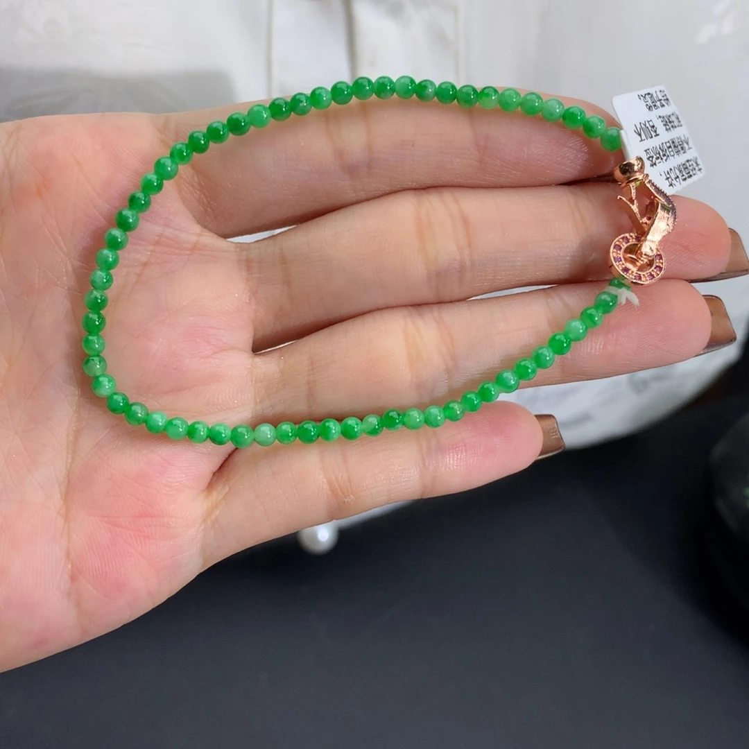 翡翠未镶嵌手串卡2.8细润阳绿小米手串