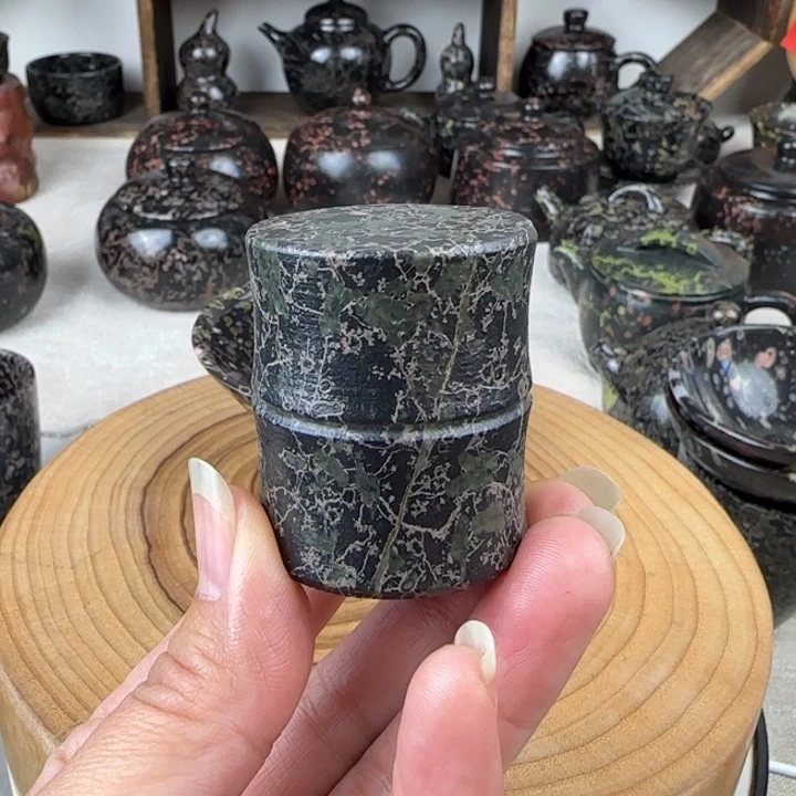 梅花玉竹节盖置茶摆件