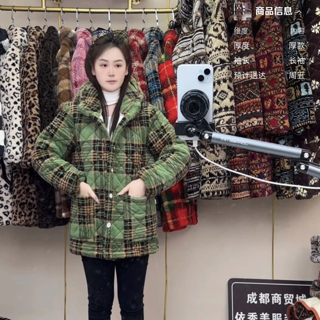 2025新款三层特厚宝宝绒洋气时尚保暖女士短款防风连帽外套