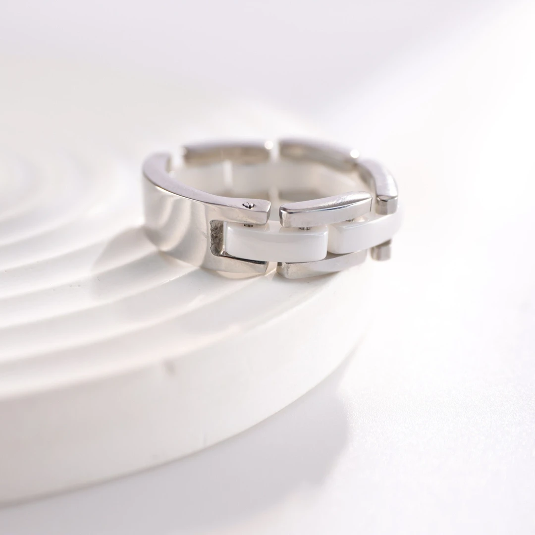 铜合金戒指 纯色精致简约个性设计百搭闭口戒指 AQ55XBIC-08691