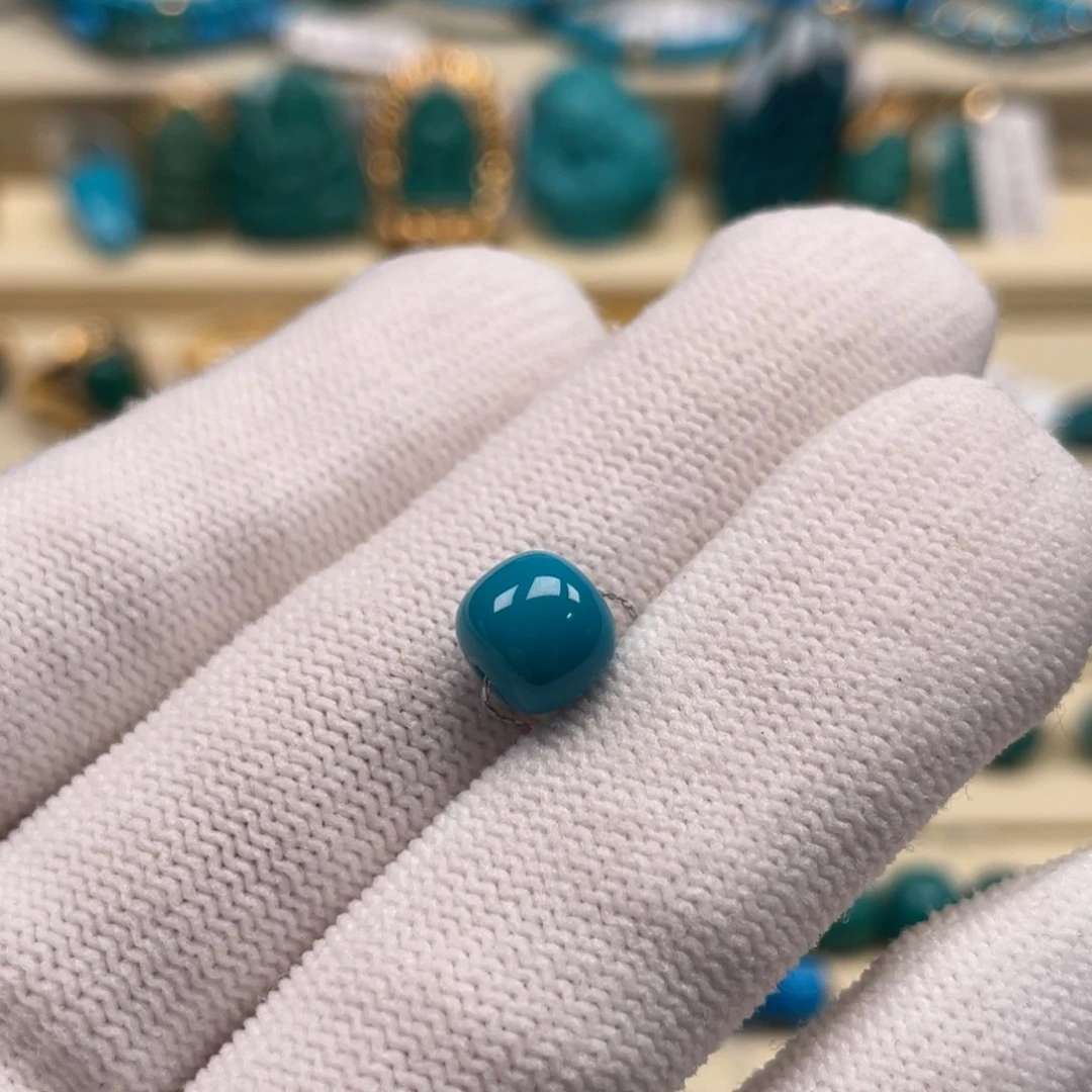 未镶嵌绿松石珠宝奇石7.8x7.1